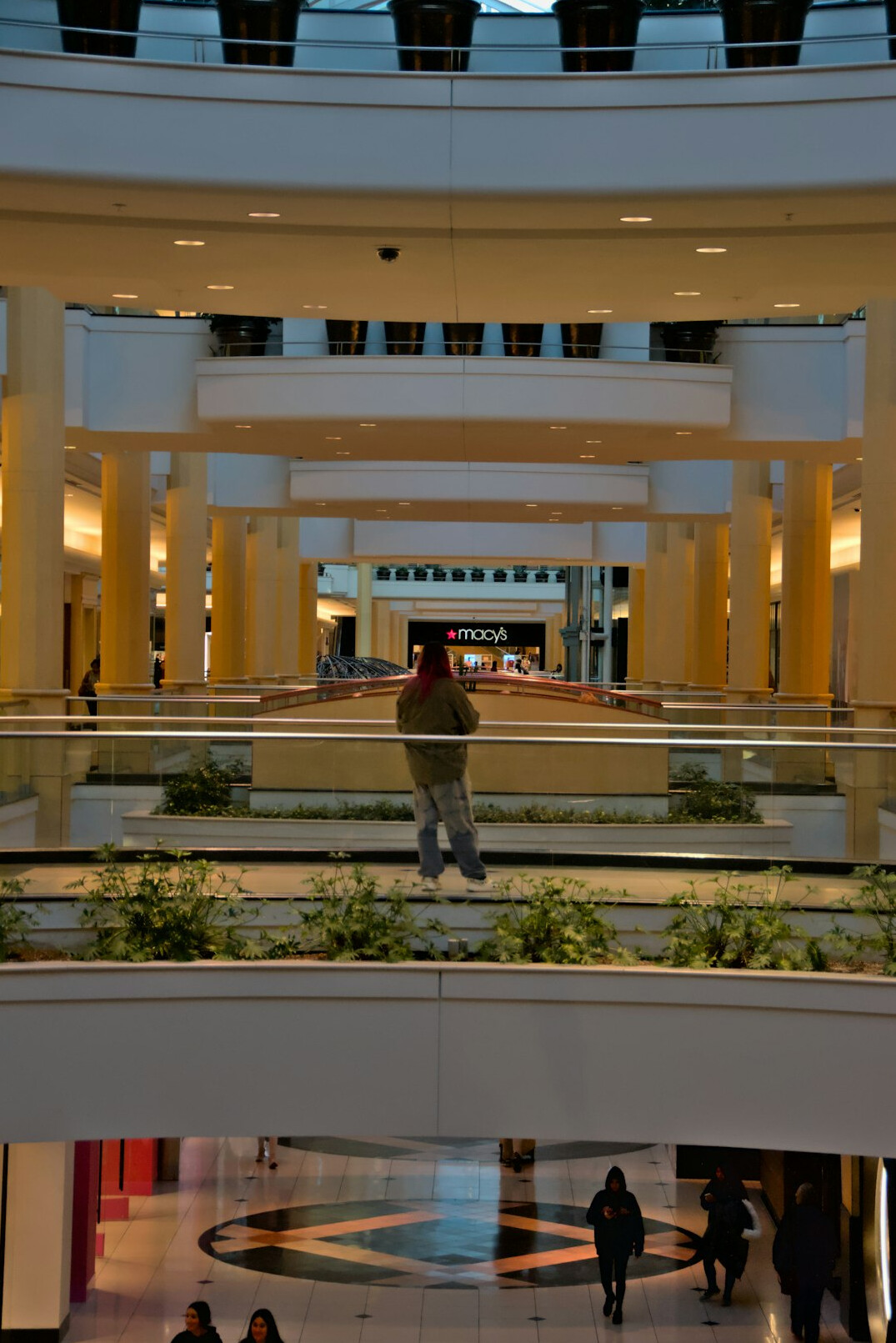 mall security camera